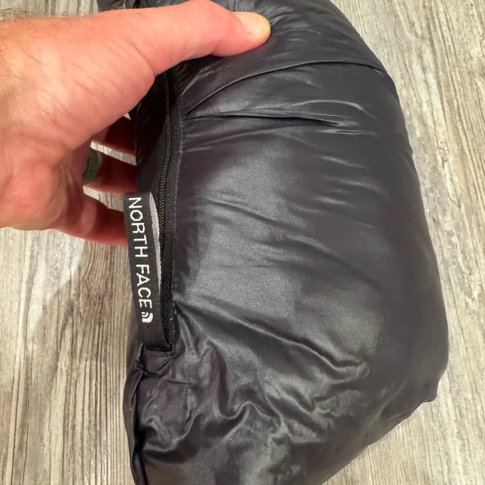 The North Face Women's Black Jacket - Picture 5 of 8